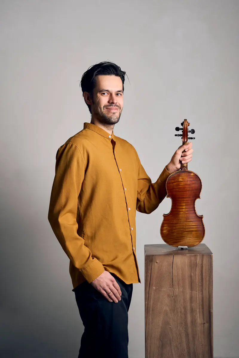 Ernst Spyckerelle, Violin — Intercontinental Ensemble